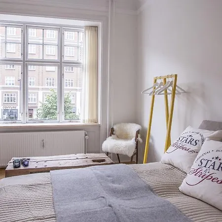 Simplebed Hostel *